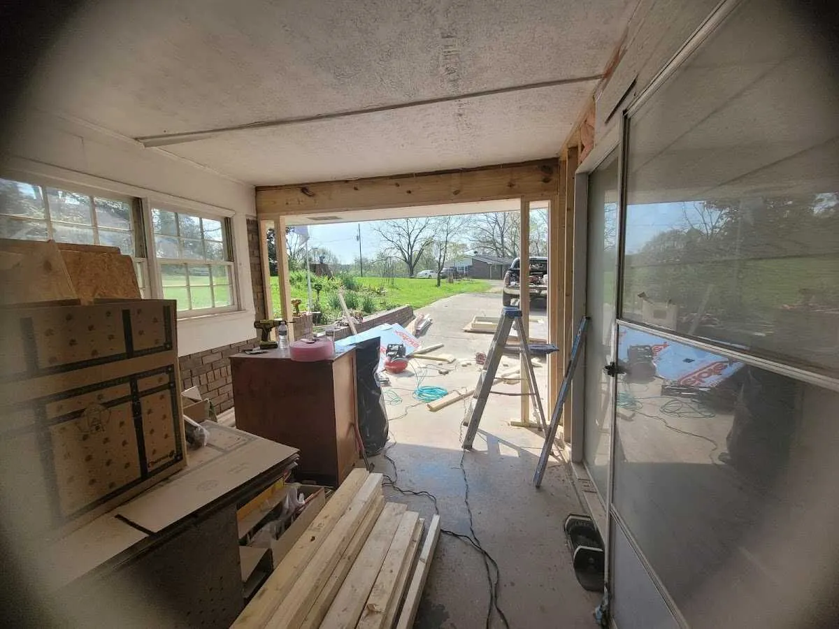 Air movers and dehumidifier for Drying & Dehumidification in Fredonia